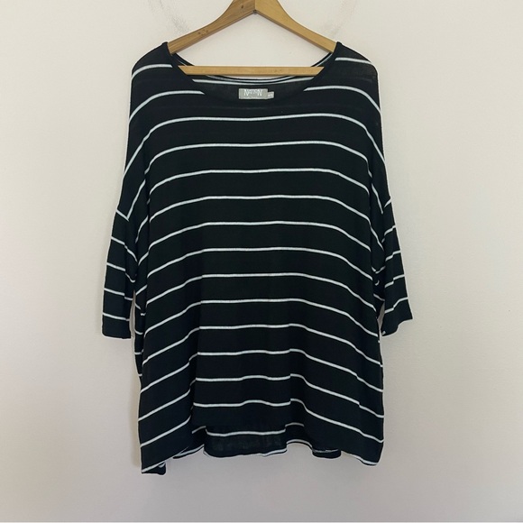 Nation LTD Black and White Striped Monroe Short Sleeve Knit Top One Size - Picture 1 of 4